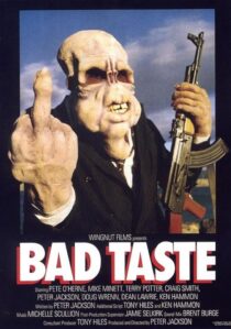 دانلود فیلم Bad Taste 1987388435-1757996098